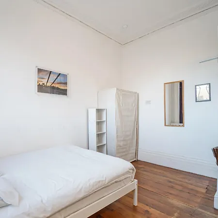 Oakfield Place Townhouse - By Clifton Short Lets * Bristol