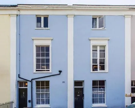 No 2 Georgian Shared House - By Clifton Short Lets Проживание в семье